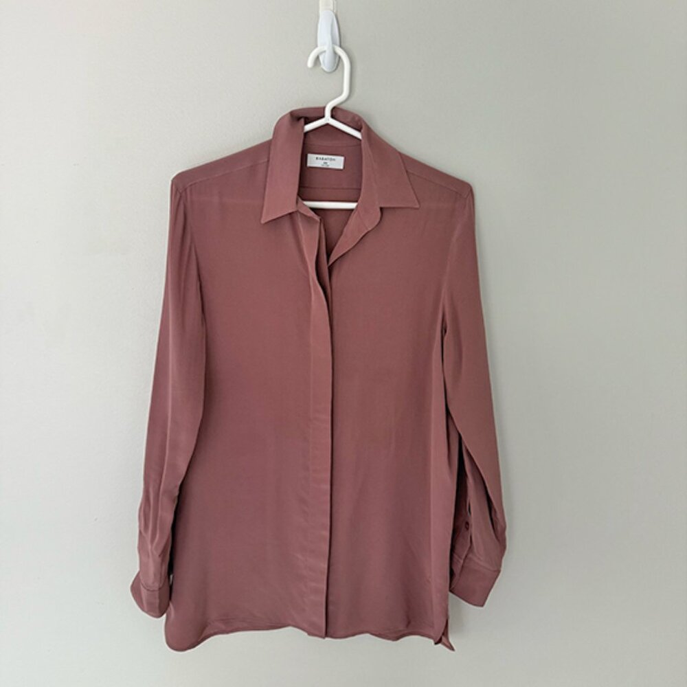 Aritzia Babaton Silk Button Up Shirt 2XS